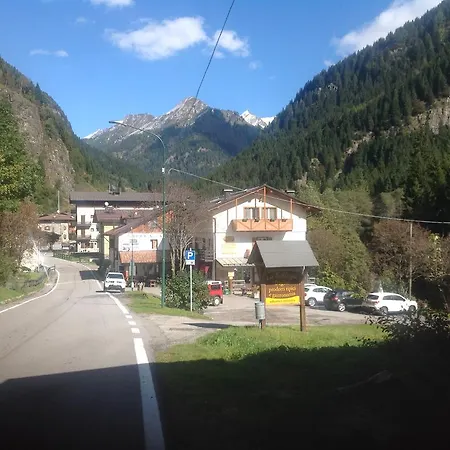 Guest house Affittacamere Valle Dorizzo Di Scavoni Paolo *