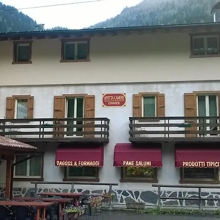 Guest house Affittacamere Valle Dorizzo Di Scavoni Paolo Val Dorizzo